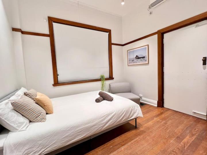 Charming Central Unit In Authentic Building Sydney Exterior photo